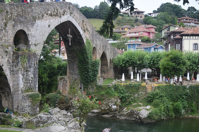 Cangas de Onís. Asturias. Lugares baratos. 